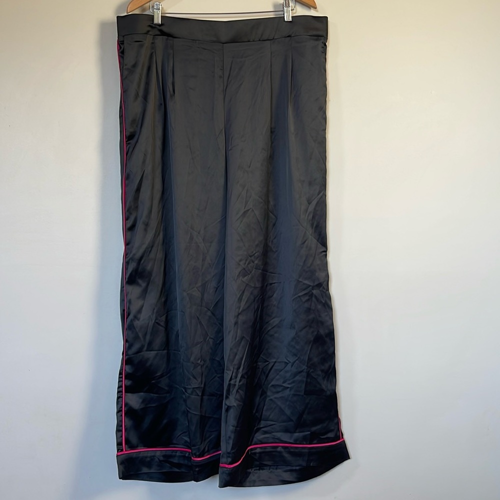 Torrid wide leg side stripe satin pants